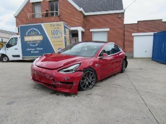 Vaurioauto  passenger cars Tesla Model 3  2019/6