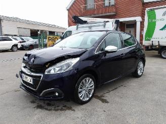 Voiture accidenté Peugeot 208  2017/2