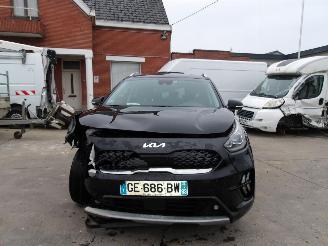 Damaged car Kia Niro 1.6 GDI PLUG IN HY 2022/1