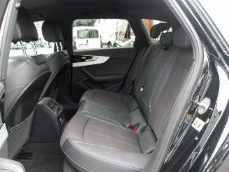 Audi A4 S-LINE picture 17