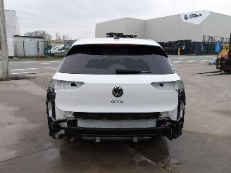 Volkswagen Golf GTE picture 7