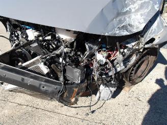 Volkswagen Transporter T6 picture 12