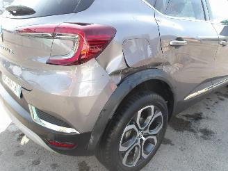 Renault Captur  picture 19
