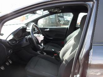 Ford Fiesta ST LINE picture 16