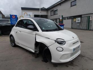 Fiat 500E ABARTH picture 4