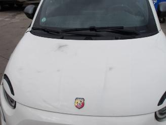 Fiat 500E ABARTH picture 10