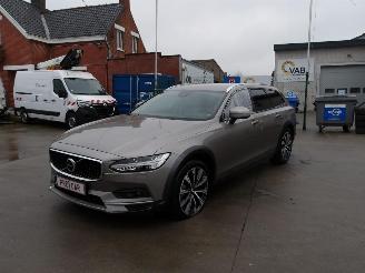Coche accidentado Volvo V-90 B5 PRO AWD 2022/2