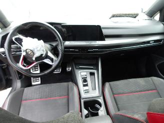 Volkswagen Golf GTI picture 21