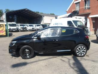 Renault Clio  picture 11