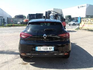 Renault Clio  picture 9