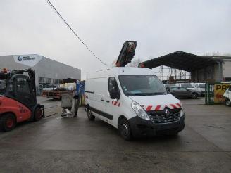 Renault Master HOOGTEWERKER picture 2