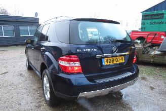 Mercedes Ml-klasse 320 CDI VAN / GRIJS KENTEKEN UITVOERING picture 4