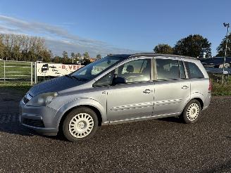 Opel Zafira 1.8-16V BENZINE 7 PERSOONS UITVOERING AIRCO picture 3