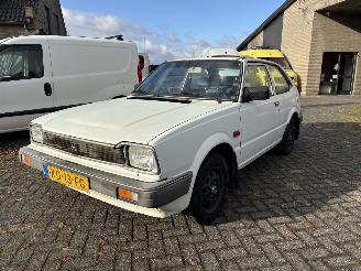 skadebil auto Honda Civic 1.3 LUXE AUTOMAAT 1983/8