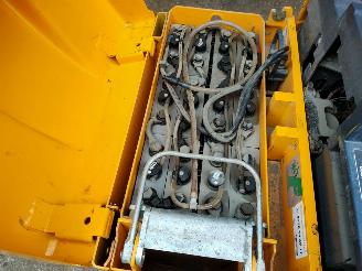 Jungheinrich  ERE 225 Elektrische palletwagen met lader picture 5