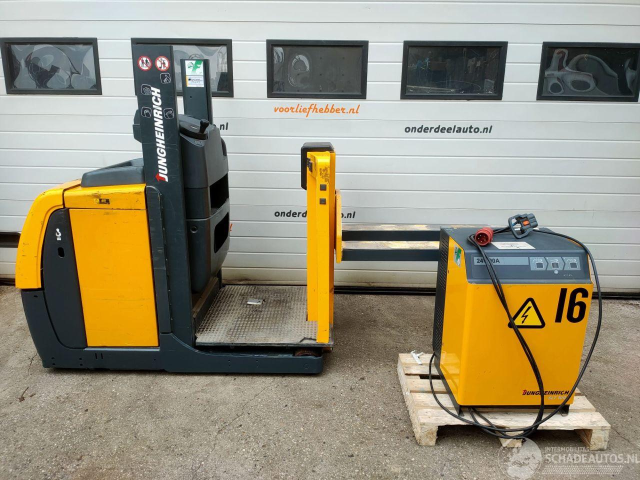 Jungheinrich  EKS110 elektrische order picker