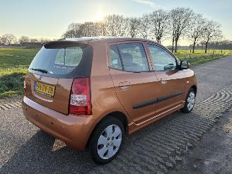 Kia Picanto 1.0 LX picture 18