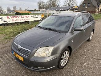 Toyota Avensis 2.2 D-4D D-CAT WAGON LINEA LUNA  PRIJS IS INCL. BTW !!!! picture 27