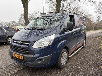 skadebil bedrijf Ford Transit Custom CUSTOM 270 2.2 TDCI L1H1 Trend MOTOR DEFECT !!!! 2015/1