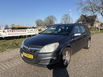 Schadeauto Opel Astra STATION WAGON 1.7 CDTI BUSINESS 2009/6