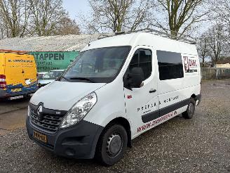krockskadad bil bedrijf Renault Master 2.3 DCI L2/H2 DUBBELE CABINE, AIRCO 2017/2