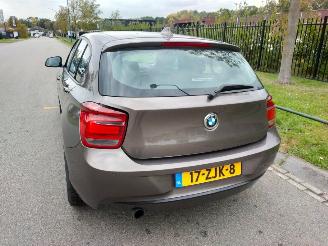 BMW 1-serie 114 I SPORT picture 3