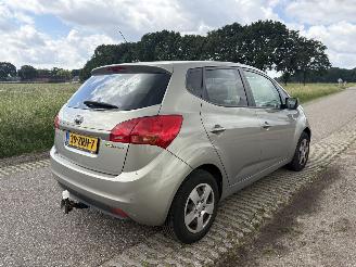 Kia Venga 1.4 CVVT Plus Pack NAVIGATIE, AIRCO, CAMERA ENZ picture 18