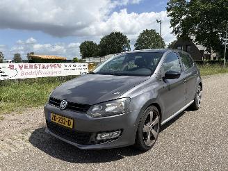 damaged passenger cars Volkswagen Polo 1.6 TDI TRENDLINE 5 DUERS, AIRCO 2010/5
