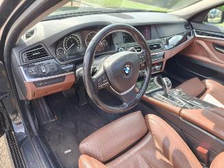 BMW 5-serie Touring 528i High Executive, 3.0 6 CILINDER BENZINE ! picture 4
