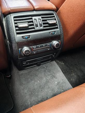 BMW 5-serie Touring 528i High Executive, 3.0 6 CILINDER BENZINE ! picture 28