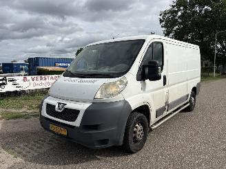 damaged commercial vehicles Peugeot Boxer 2.2 HDI L2/H1 AIRCO 2013/5