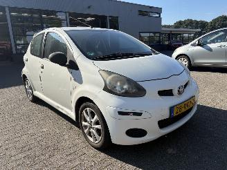 Toyota Aygo 1.0 5 deurs, airco picture 11