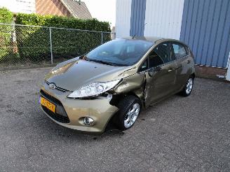 uszkodzony samochody osobowe Ford Fiesta 1.2 Titanium Airco 2012/4