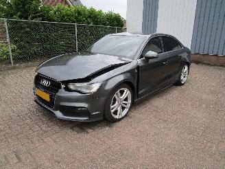 Schadeauto Audi A3 1.4 TFSI Sedan Navi Clima 2016/4