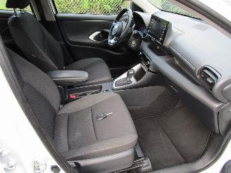 Toyota Yaris 1.5 Hybride Navi Camera picture 6