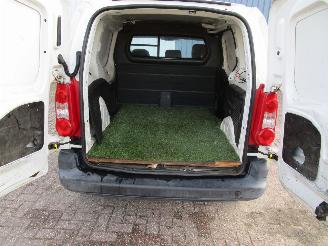 Peugeot Partner 1.6 HDI Airco Radio/CD picture 14