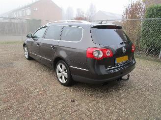 Volkswagen Passat 2.0 TFSI Automaat Navi Clima picture 2