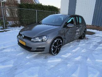 krockskadad bil auto Volkswagen Golf 1.2 TSI Navi Clima 6-Bak 5-Drs 2013/6