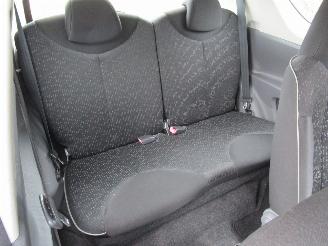 Peugeot 107 Airco Radio/CD picture 11