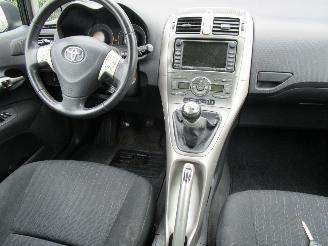 Toyota Auris 1.6 Navi Clima 5-Drs picture 12