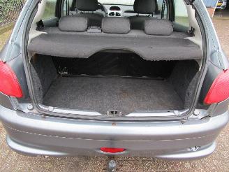 Peugeot 206 1.4 Generation Airco 146.000 Km picture 10