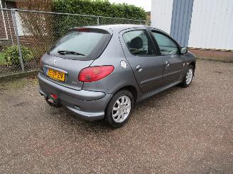 Peugeot 206 1.4 Generation Airco 146.000 Km picture 4