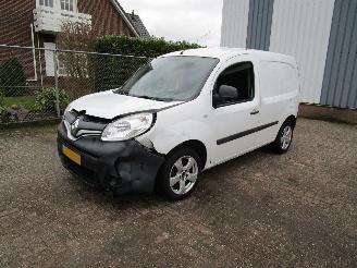 krockskadad bil bedrijf Renault Kangoo 1.5 DCI Navi Airco Schuifdeur 2016/2