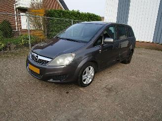 uszkodzony samochody osobowe Opel Zafira 2.2 Automaat Navi Airco 7-Pers. 2010/7