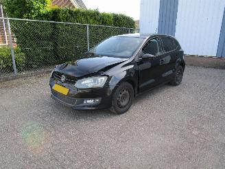 Voiture accidenté Volkswagen Polo 1.6 TDI Navi Clima Panodak 2011/12