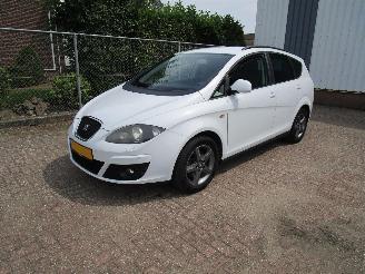 skadebil auto Seat Altea xl 1.2 TSI Navi Camera 176.000 KM 2014/9