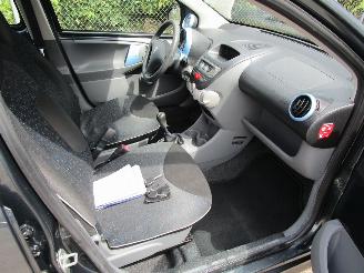 Peugeot 107 Airco Radio/CD 5-Drs picture 9