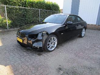 krockskadad bil auto BMW 3-serie 320i Coupe Leder Navi  Clima 2008/9