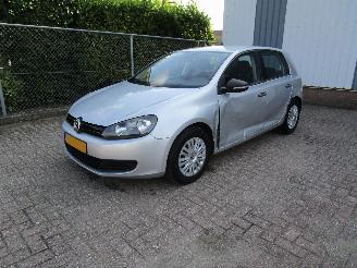 Coche accidentado Volkswagen Golf 1.4 TSI Airco 6-Bak 2010/1