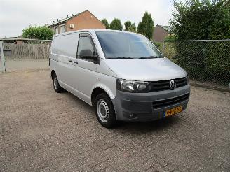 Volkswagen Transporter 2.0 TDI Airco picture 3